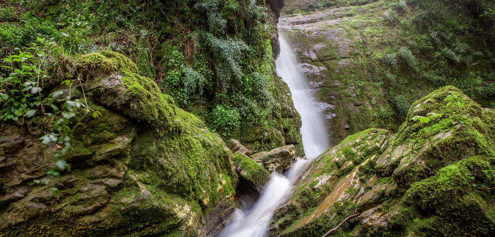 جشنواره رنگ؛ درخشش آبشار ایگوازو زیر نور آفتاب