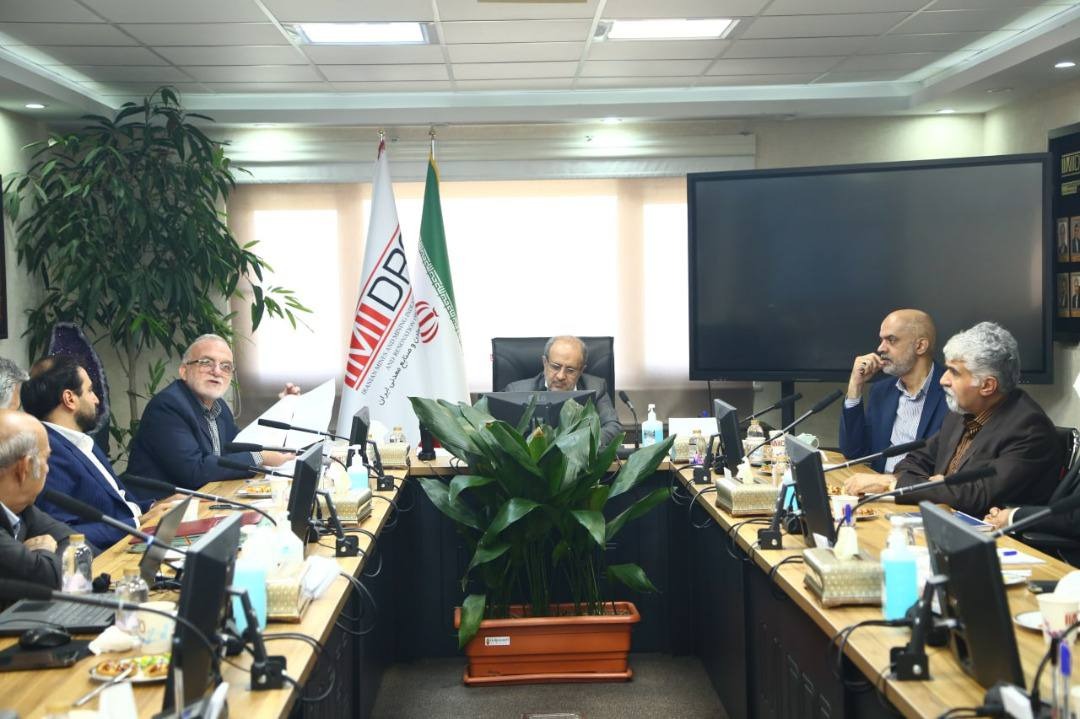تاکید رییس هیات عامل ایمیدرو بر اولویت های سه گانه «گل گهر» تاکید رییس هیات عامل ایمیدرو بر اولویت های سه گانه «گل گهر»