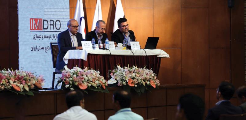 فولاد مبارکه پیشتاز در طراحی و تولید فولادهای پیشرفته با ارزش‌افزوده بالا