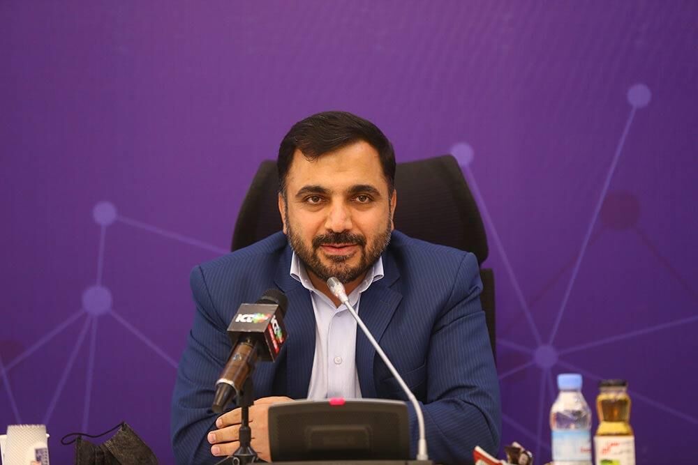 ۱۷۰۰ روستا به شبکه ملی اطلاعات متصل شده اند ۱۷۰۰ روستا به شبکه ملی اطلاعات متصل شده اند