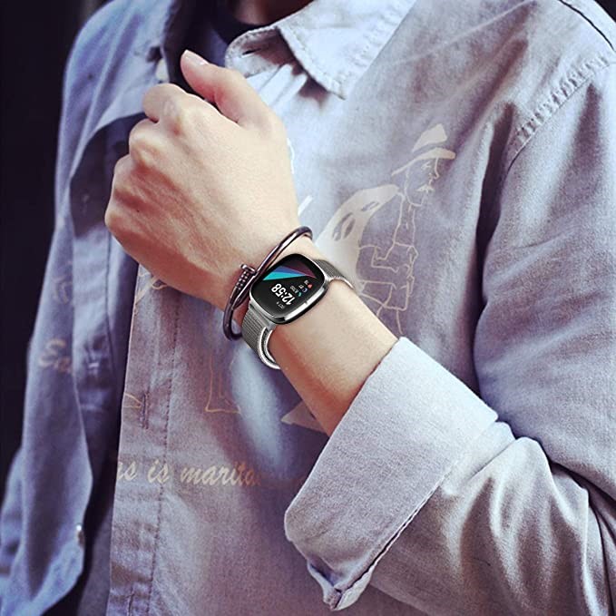 Fitbit Sense نوآوری هوشمند سلامتی Fitbit Sense نوآوری هوشمند سلامتی