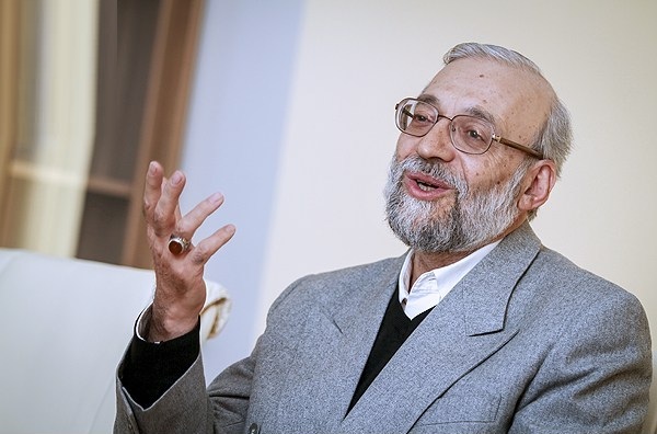 لاریجانی: خاتمی و موسوی انحراف داشتن، دوستی ام با آنان را تمام کرد لاریجانی: خاتمی و موسوی انحراف داشتن، دوستی ام با آنان را تمام کرد