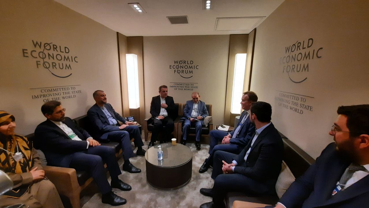 امیرعبداللهیان: اولویت ما در صنایع نفت و گاز سیاست همسایگی است امیرعبداللهیان: اولویت ما در صنایع نفت و گاز سیاست همسایگی است
