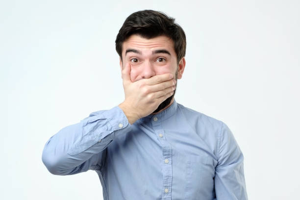 چگونه سکسکه را درمان کنیم؟ چگونه سکسکه را درمان کنیم؟