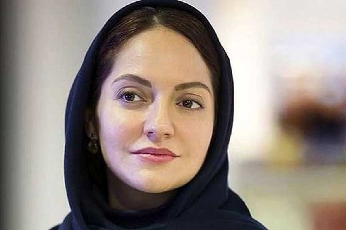 ذوق مهناز افشار روی تاب زنجیری در آلمان! ذوق مهناز افشار روی تاب زنجیری در آلمان!