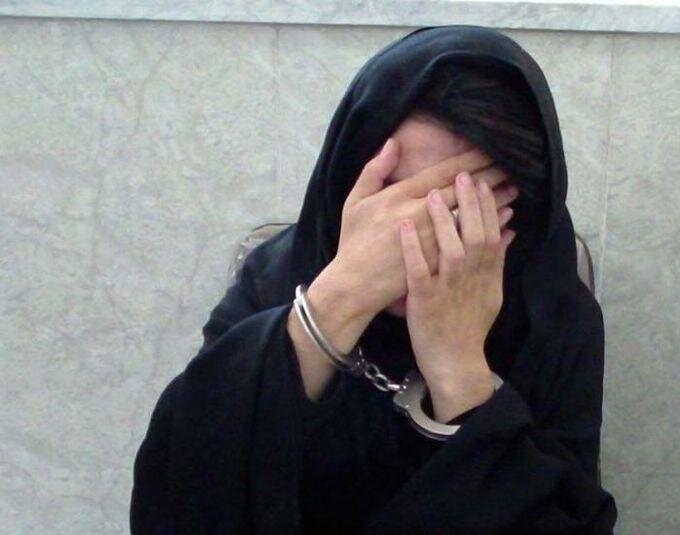 سرنوشت تلخ زن ۲۵ ساله ای که لباس می دزدید! سرنوشت تلخ زن ۲۵ ساله ای که لباس می دزدید!