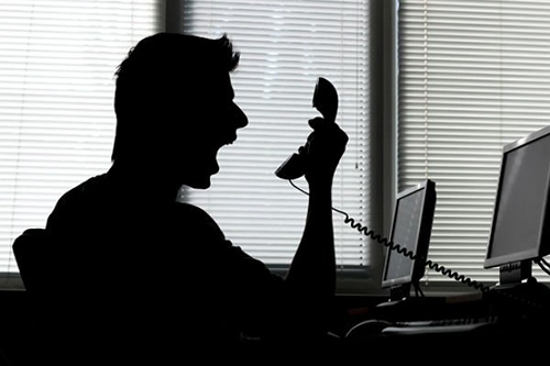 چرا از صحبت کردن با تلفن متنفرید؟ چرا از صحبت کردن با تلفن متنفرید؟