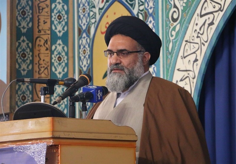 امام جمعه یاسوج: مسئولان کمی احساس مسئولیت کنند و بر بازار لباس نظارت شود، این پوشش ها درست دلخواه دشمنان است امام جمعه یاسوج: مسئولان کمی احساس مسئولیت کنند و بر بازار لباس نظارت شود، این پوشش ها درست دلخواه دشمنان است
