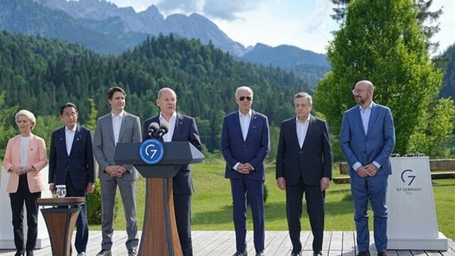 سرمایه گذاری ۶۰۰ میلیارد دلاری در راه است سرمایه گذاری ۶۰۰ میلیارد دلاری در راه است