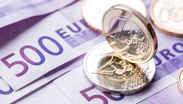 افزایش ۱۰۰ تومانی قیمت یورو در صرافی ملی افزایش ۱۰۰ تومانی قیمت یورو در صرافی ملی