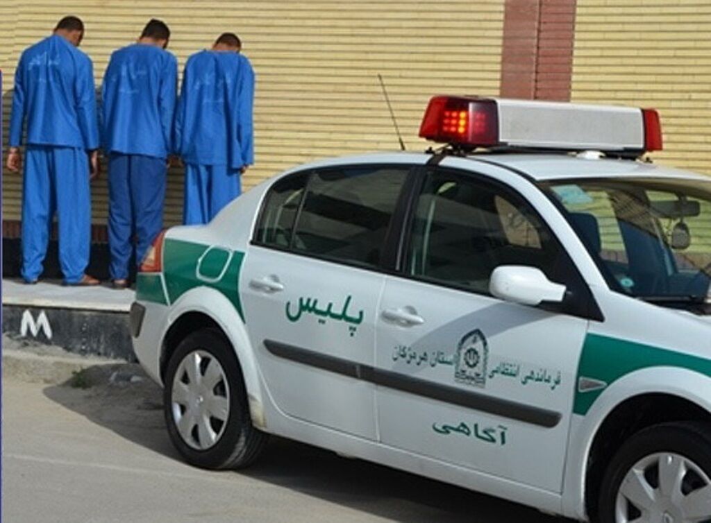 دستگیری زورگیران طلا در هرمزگان دستگیری زورگیران طلا در هرمزگان