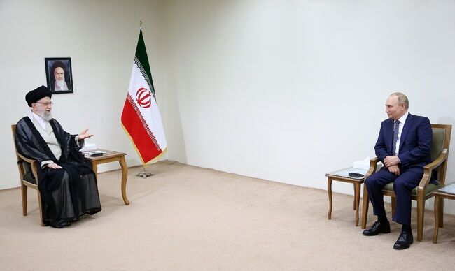 دلار را باید به تدریج از مسیر معاملات جهانی خارج کرد و این کار به صورت تدریجی، ممکن است دلار را باید به تدریج از مسیر معاملات جهانی خارج کرد و این کار به صورت تدریجی، ممکن است