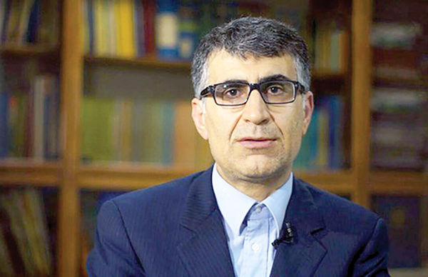 تورم فعلی زمانی ایجاد شد که تصمیم به تخصیص ارز ۴۲۰۰ تومانی گرفتیم تورم فعلی زمانی ایجاد شد که تصمیم به تخصیص ارز ۴۲۰۰ تومانی گرفتیم