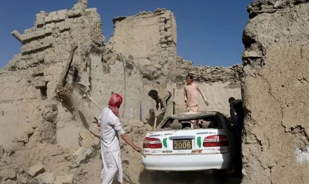 طالبان: در توزیع کمک های ارسالی برای زلزله افغانستان دخالت نمی کنیم طالبان: در توزیع کمک های ارسالی برای زلزله افغانستان دخالت نمی کنیم