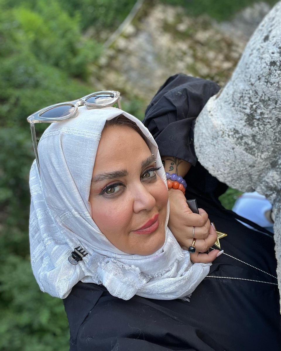شغل جدید بهاره رهنما لو رفت؛ آموزش اعتماد به نفس در زندگی! شغل جدید بهاره رهنما لو رفت؛ آموزش اعتماد به نفس در زندگی!