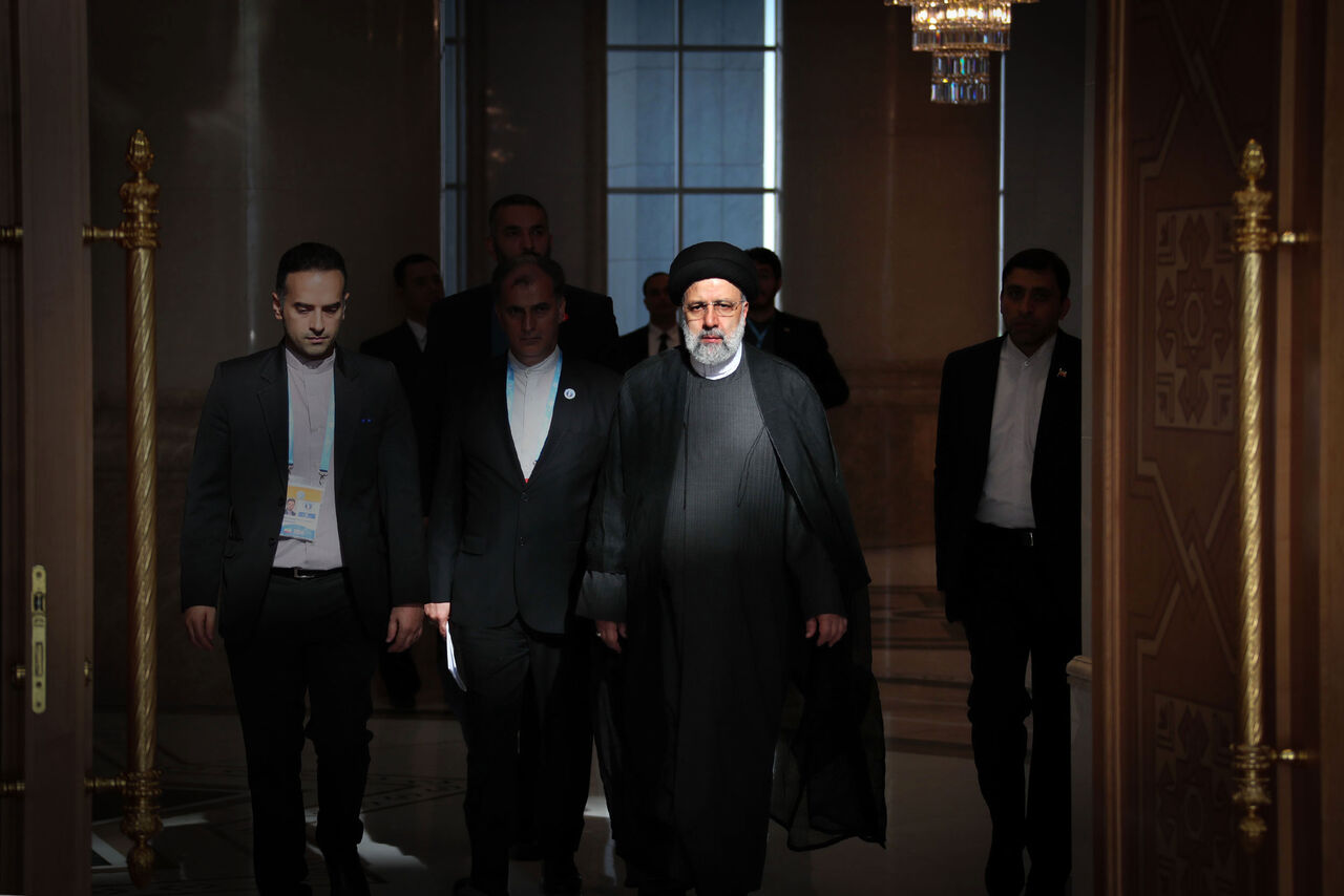 گزارش توییتری امیرعبداللهیان از حضور رییس جمهور در اجلاس سران خزر