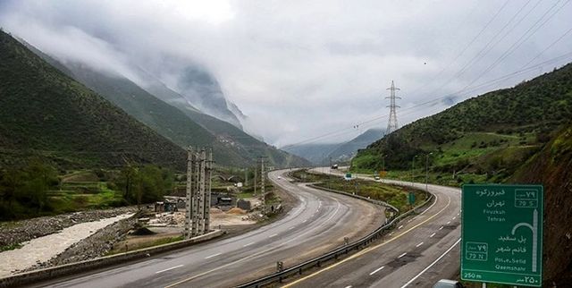 چالوس و آزادراه تهران-شمال بازگشایی شدند چالوس و آزادراه تهران-شمال بازگشایی شدند