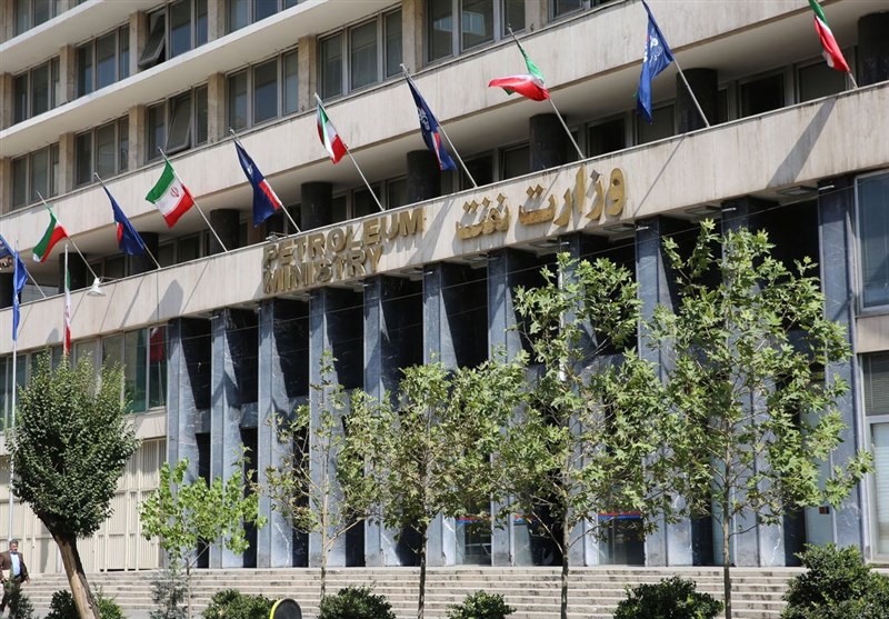 صادرات بنزین ۲۷ سنتی نداشته ایم صادرات بنزین ۲۷ سنتی نداشته ایم