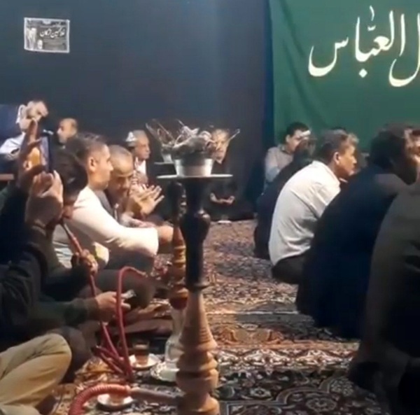عزاداری همراه با قلیان عزاداری همراه با قلیان
