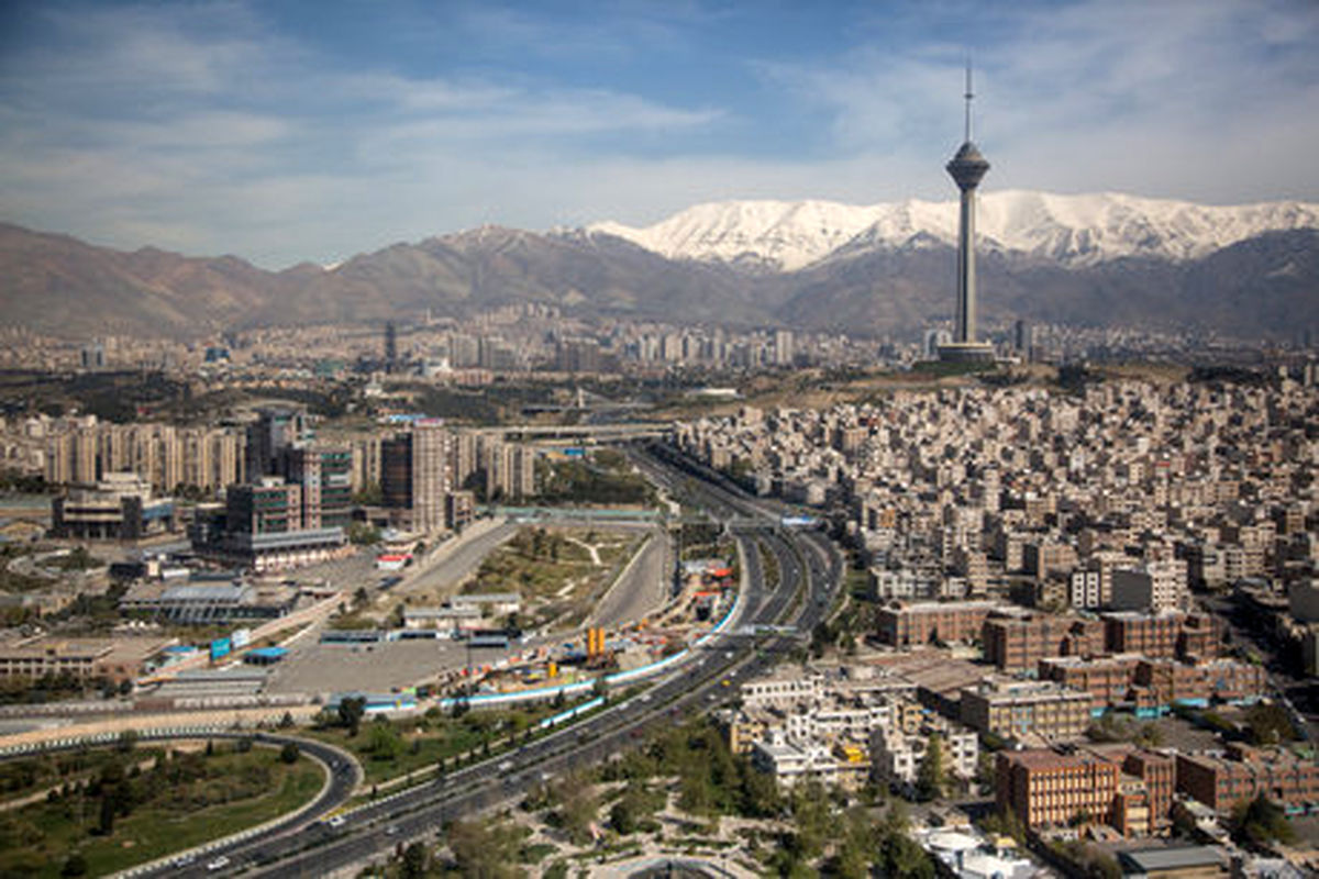 گرمای هوا در تهران ادامه می یابد؟ گرمای هوا در تهران ادامه می یابد؟