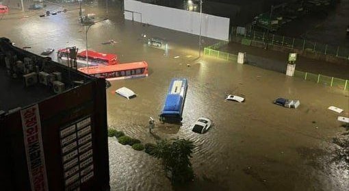 شدیدترین سیل ۸۰ ساله اخیر در سئول + فیلم و عکس