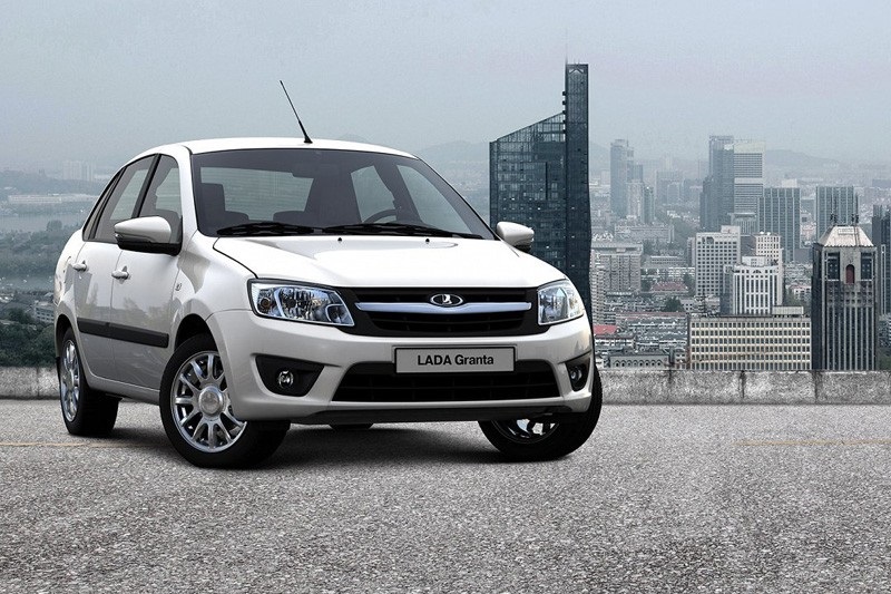 خودروسازی روسیه مسیر ایران را طی می کند؟