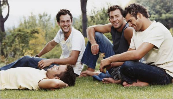 چرا مردان رفیق باز هستند؟!