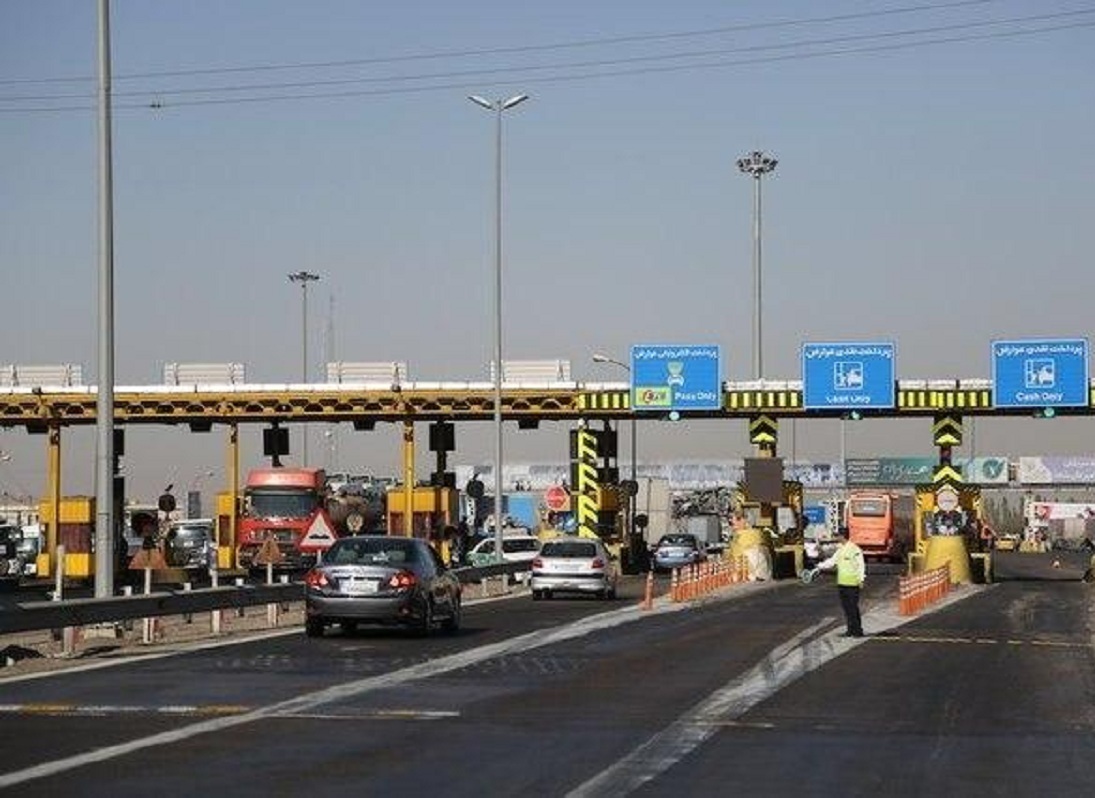 چالوس و آزادراه تهران-شمال بازگشایی شدند چالوس و آزادراه تهران-شمال بازگشایی شدند