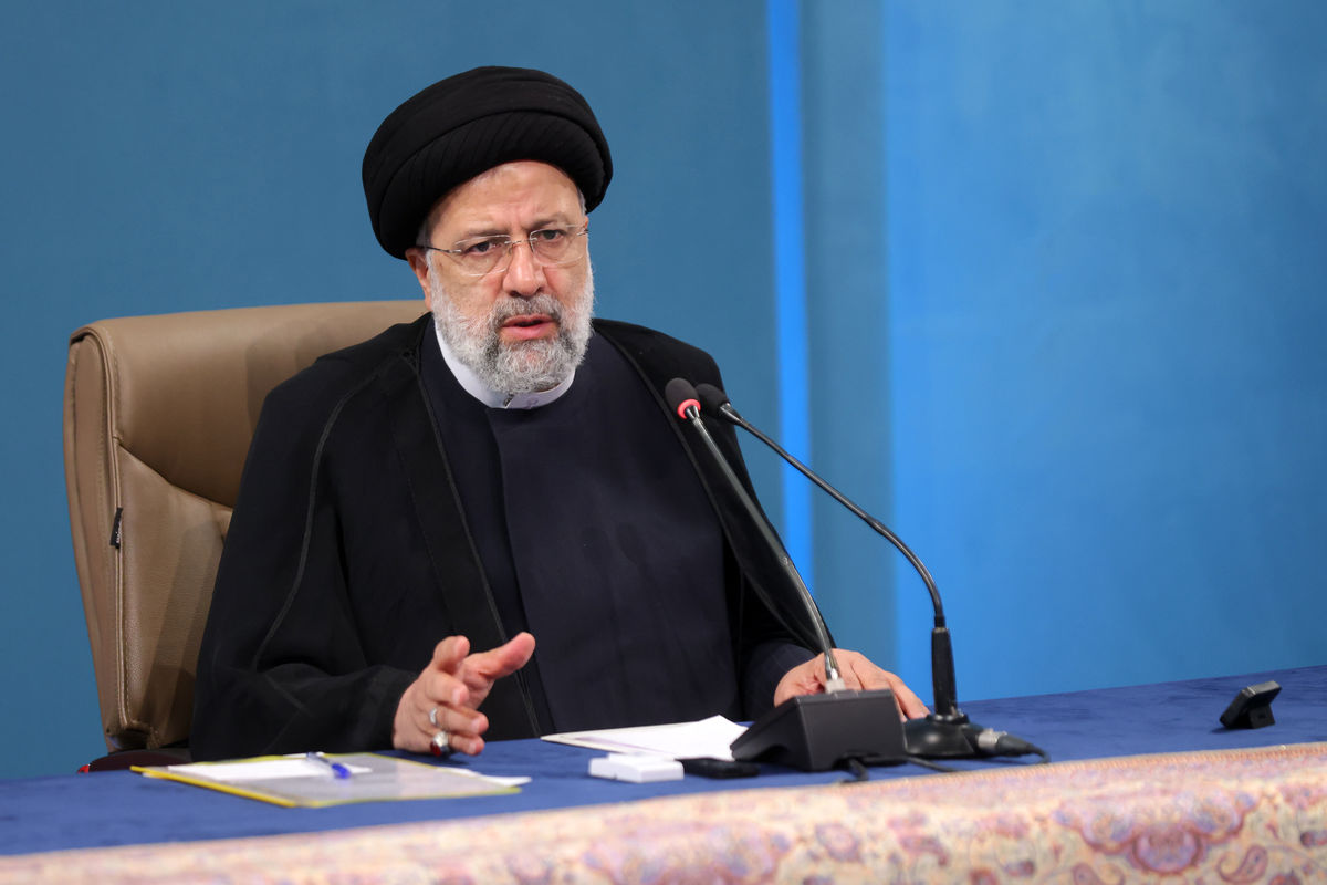 معیشت بازنشستگان از اولویت دولت خارج نشده است معیشت بازنشستگان از اولویت دولت خارج نشده است