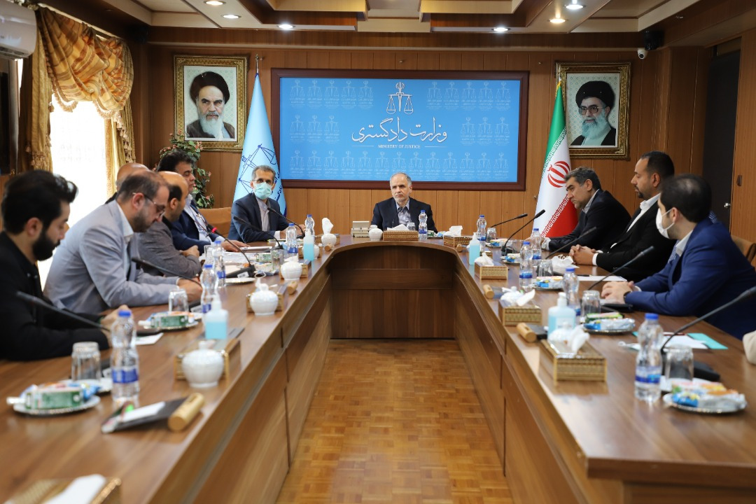 تولیدکنندگان: تیشو اجازه افزایش دارد ولی قیمت دستمال کاغذی را تثبیت کردند!