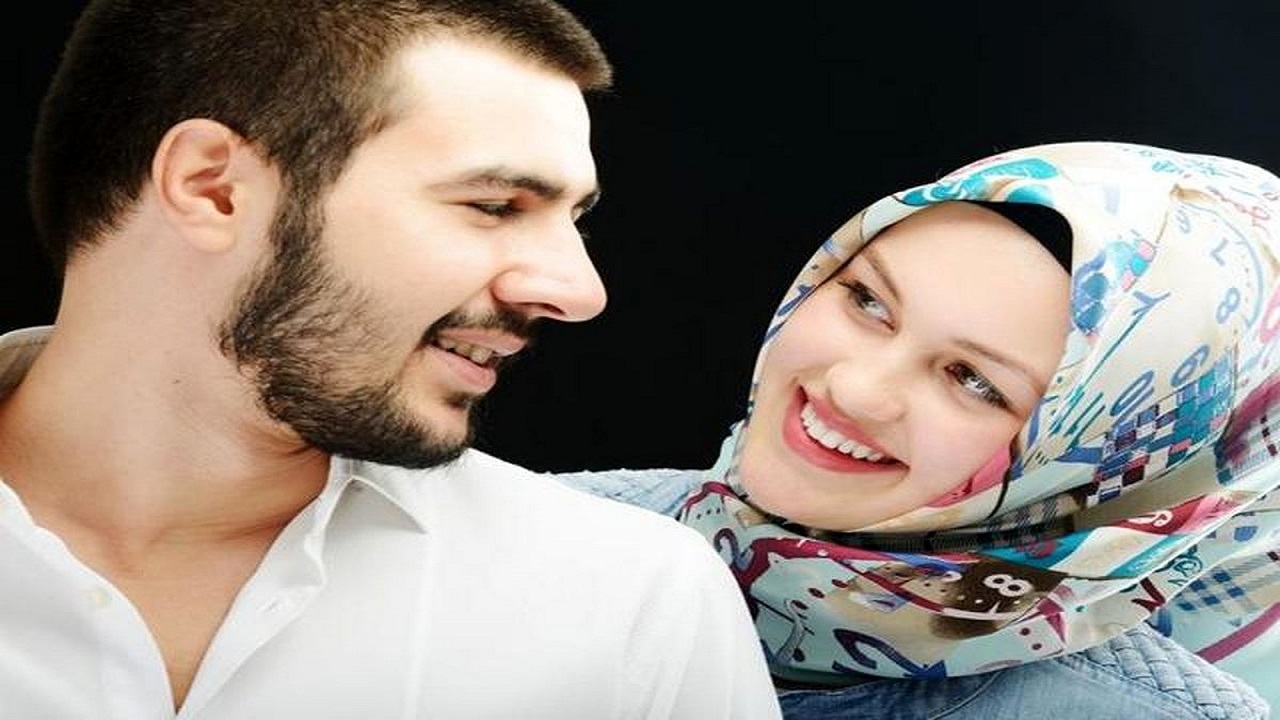 ترفندی برای زنان در مقابل مردان تا جوان تر به نظر برسند ترفندی برای زنان در مقابل مردان تا جوان تر به نظر برسند