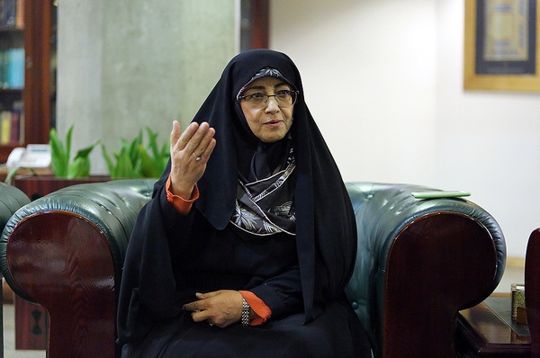 بروجردی: سوپرانقلابی ها همان تندروهایی هستند که تربیت دینی نشده اند