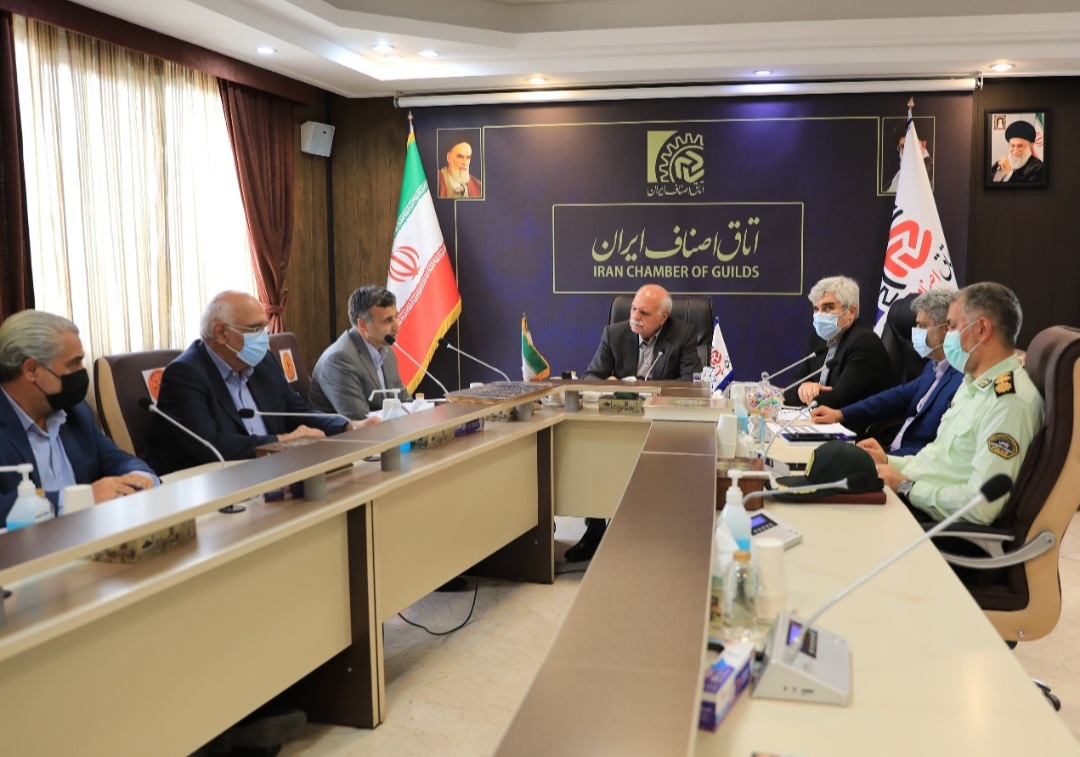 واحدهای عرضه کالای دخانی مکلف به داشتن پروانه کسب و QR کد شدند