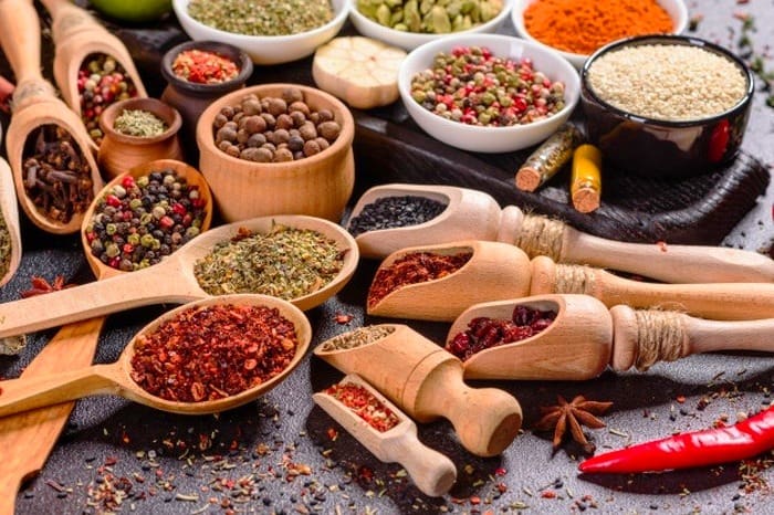 کدام ادویه برای معده مفید است؟ کدام ادویه برای معده مفید است؟