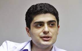 چرا تایرسازان زیان ده شدند؟ / فیگور دلالان لاستیک در مقابل تولیدکنندگان چرا تایرسازان زیان ده شدند؟ / فیگور دلالان لاستیک در مقابل تولیدکنندگان