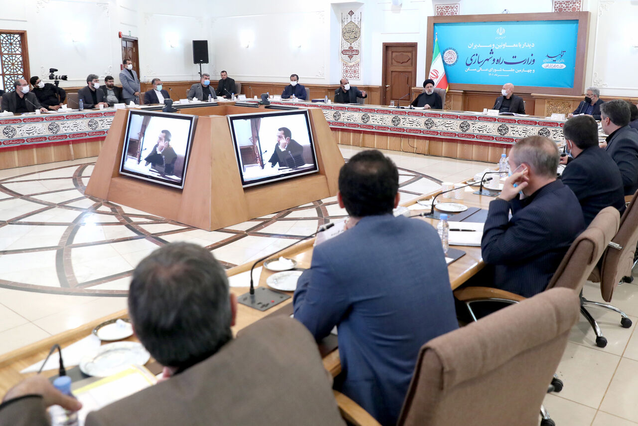 رییسی: متقاضیان باید تا پیش از پایان ۱۴۰۱ زمین خود را در طرح مسکن ملی دریافت کنند رییسی: متقاضیان باید تا پیش از پایان ۱۴۰۱ زمین خود را در طرح مسکن ملی دریافت کنند