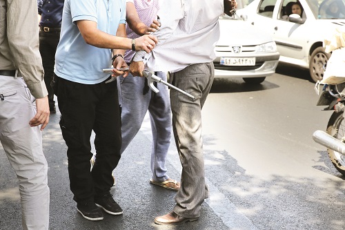 عضو کمیسیون فرهنگی مجلس: قوانین برخورد با زورگیران بازدارنده نیست