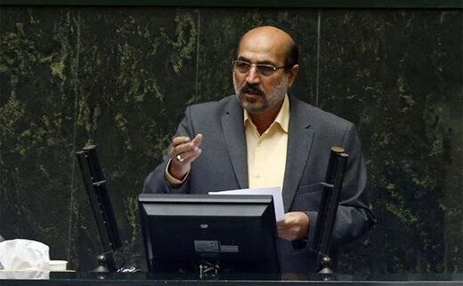 اگر خودروی زیر ۱۰ هزار دلار وارد کنیم، باید به پراید بوسه بزنیم اگر خودروی زیر ۱۰ هزار دلار وارد کنیم، باید به پراید بوسه بزنیم