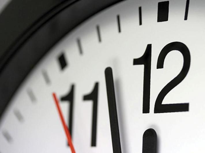 ساعت رسمی کشور فردا تغییر می کند