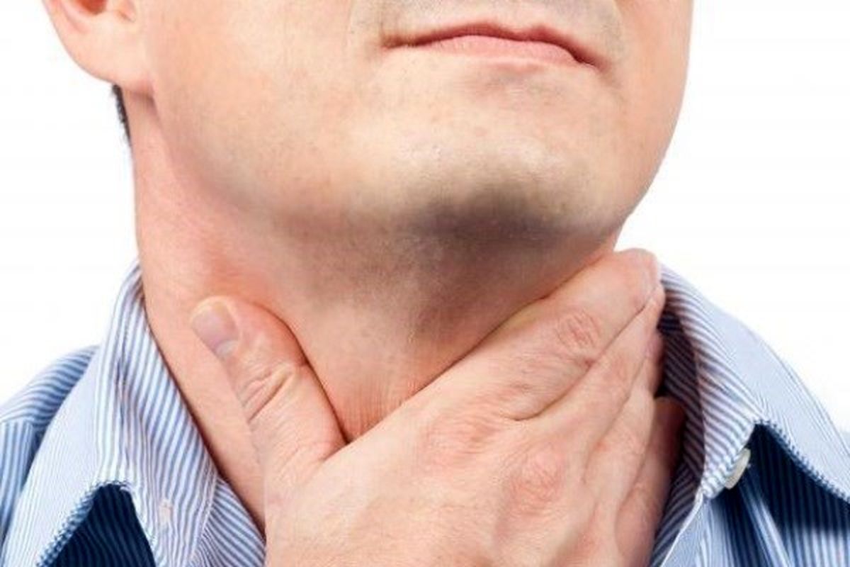 دلایل شایع خشکی گلو و راه های درمان دلایل شایع خشکی گلو و راه های درمان
