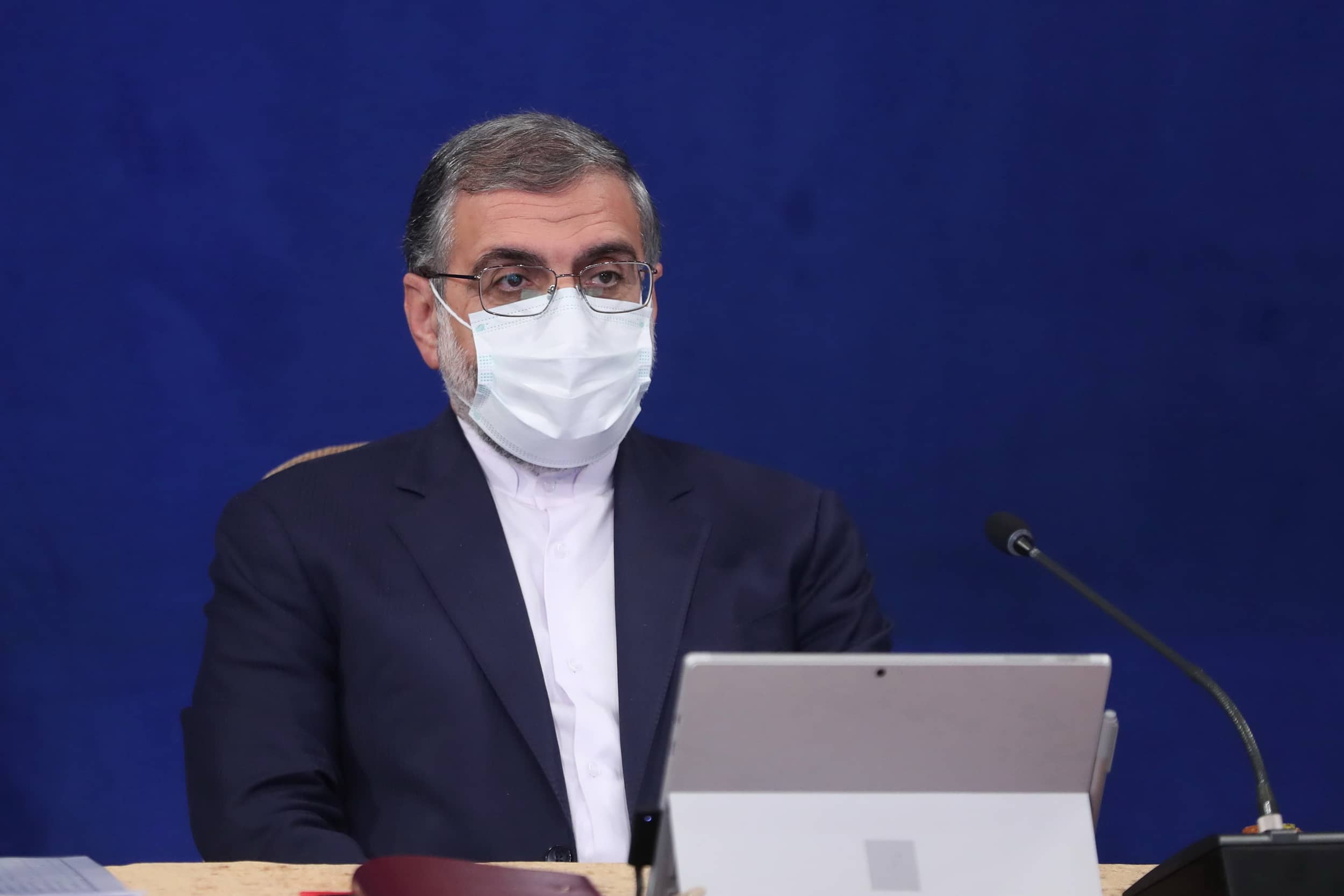 واکنش رییس دفتر رییس جمهور به شایعه اختلاف در تیم اقتصادی دولت