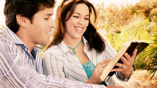 چند ترفند ساده برای بهتر شدن رابطه زن و شوهر چند ترفند ساده برای بهتر شدن رابطه زن و شوهر