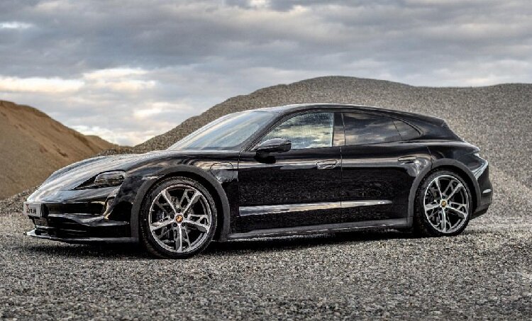 قدرت موتور حادثه آفرین شد! / تصادف عجیب دو پورشه با پورشه‌ای دیگر + عکس