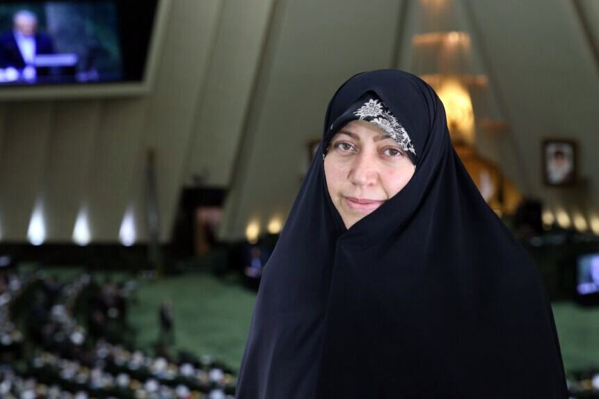 جزییاتی از گزارش کمیسیون شوراهای مجلس درباره «مهسا امینی» جزییاتی از گزارش کمیسیون شوراهای مجلس درباره «مهسا امینی»