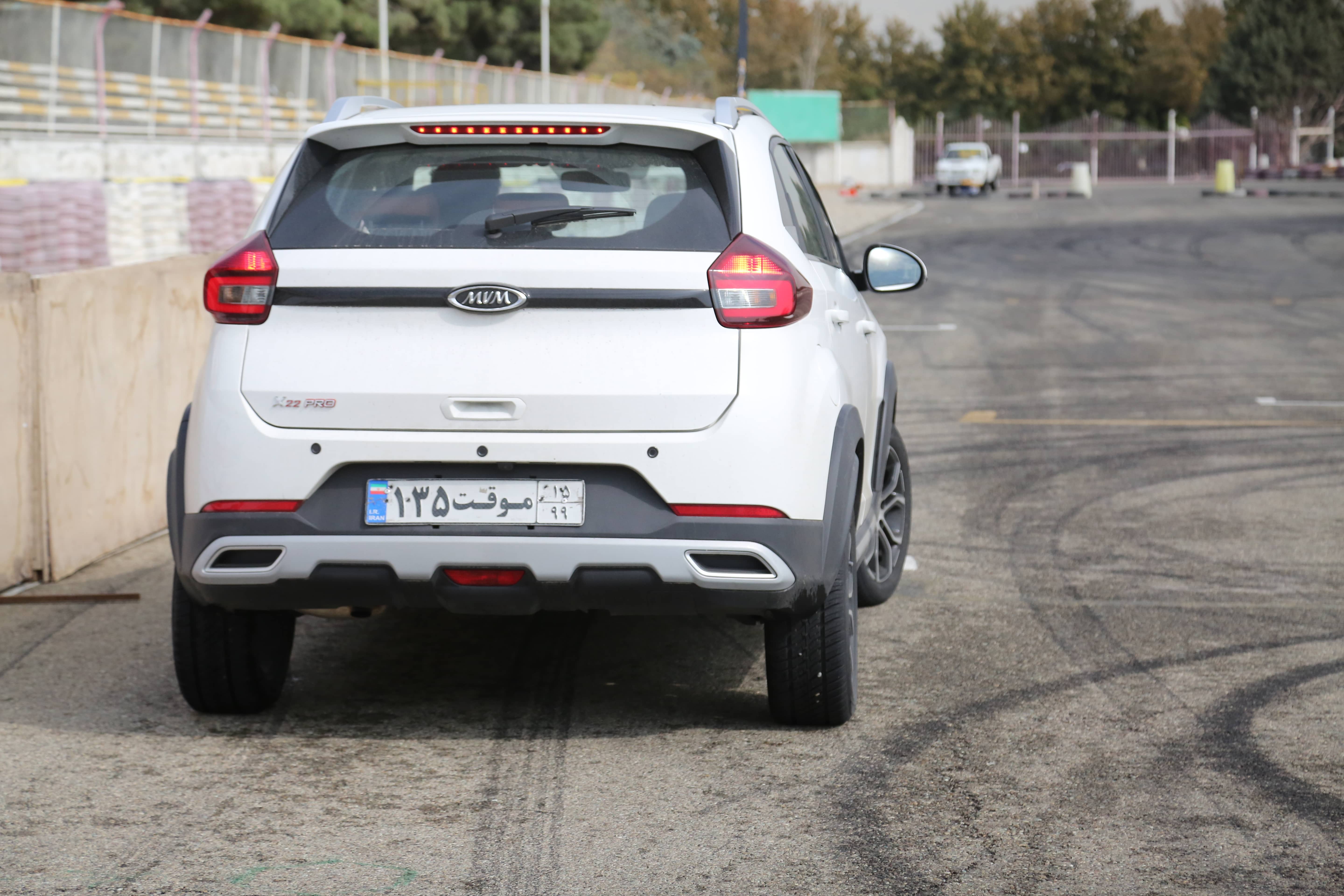 قیمت خودروهای ام وی ام + جدول قیمت کامل (۳۰ شهریور ۱۴۰۱)