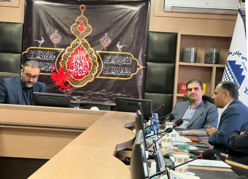آمادگی بانک تجارت برای مشارکت در طرح های توسعه محور چادرملو آمادگی بانک تجارت برای مشارکت در طرح های توسعه محور چادرملو