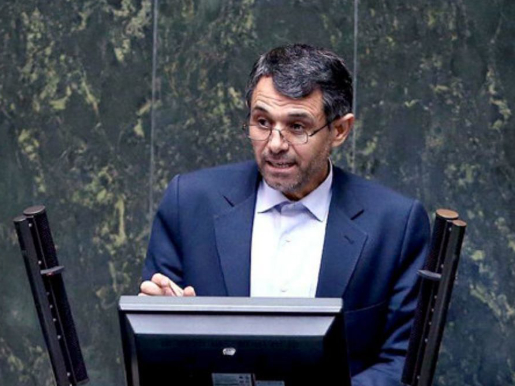 نماینده مجلس: وضعیت وزارت صمت تعیین تکلیف نشود، استیضاح به جریان خواهد افتاد