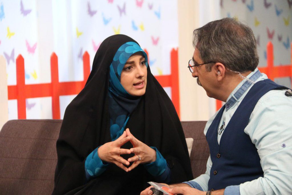 پسر جوان همسر مجری معروف از ازدواج قبلی اش + عکس پسر جوان همسر مجری معروف از ازدواج قبلی اش + عکس