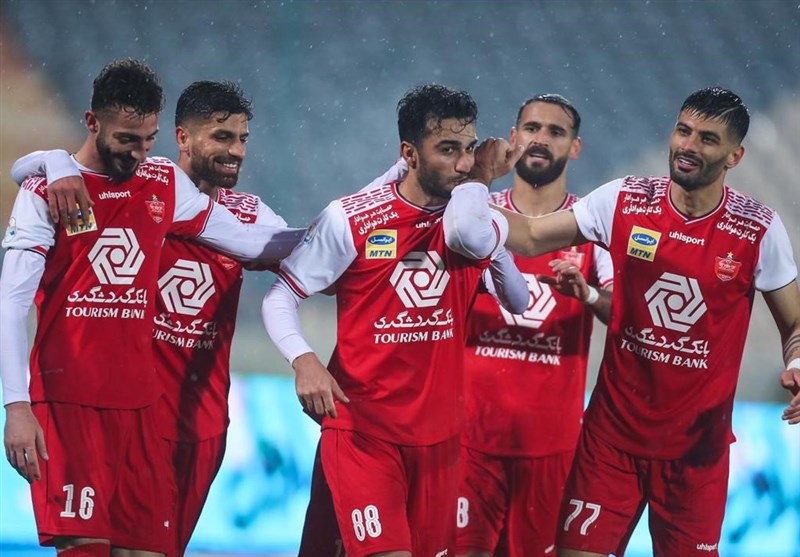 پرسپولیس صدرنشین لیگ بیست و دوم شد
