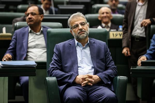 زاهدی وفا رای اعتماد نگرفت / ۱۲۵ رای موافق، ۱۳۶ رای مخالف زاهدی وفا رای اعتماد نگرفت / ۱۲۵ رای موافق، ۱۳۶ رای مخالف